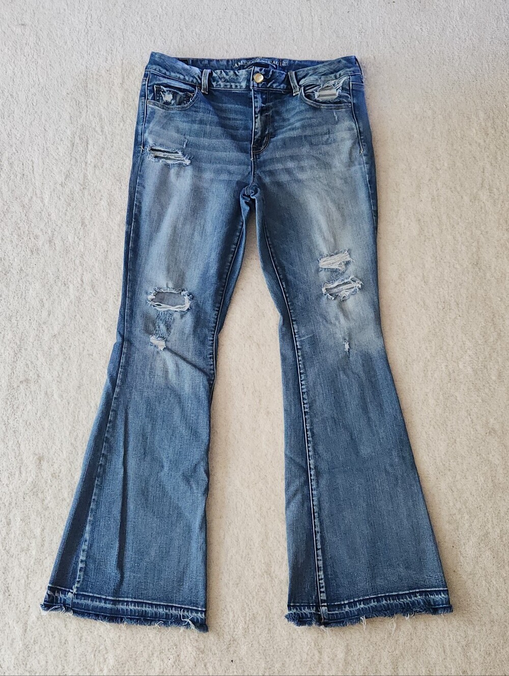AE Boho Artist Flare Jeans 16L long tall frayed released hems distressed holes